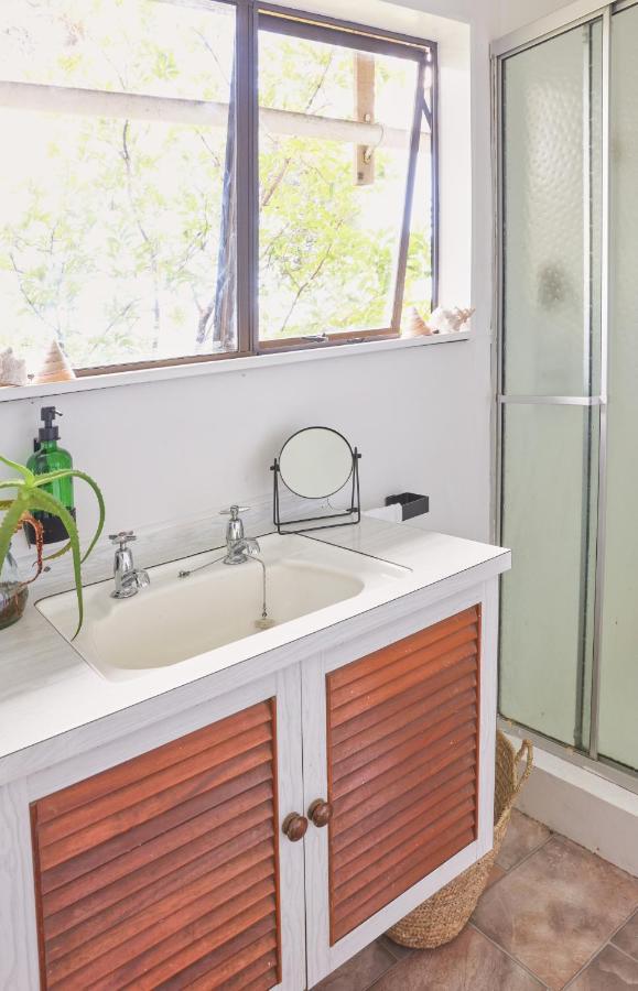 Boho Hill Apartment - Great Barrier Island Escape Okiwi Экстерьер фото